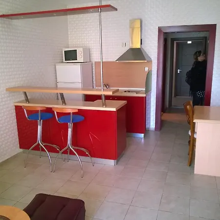 Apartment 10